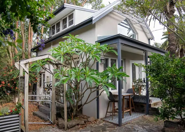 Marumali Parkside Retreat